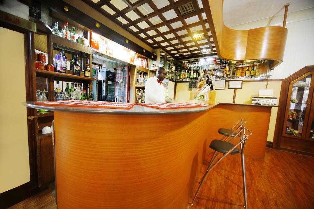 Shangri-La Hotel Uganda Kampala Exterior photo